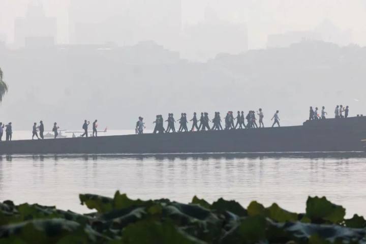 bf54bbf0be4f3bcc457b4d591297a54b_tb_720.jpg bf54bbf0be4f3bcc457b4d591297a54b_tb_720.jpg